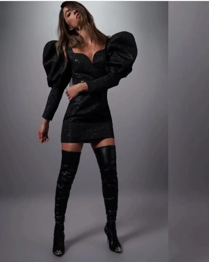 Screenshot_20221203_182235_Instagram Vestido Lança Perfume - Image 1